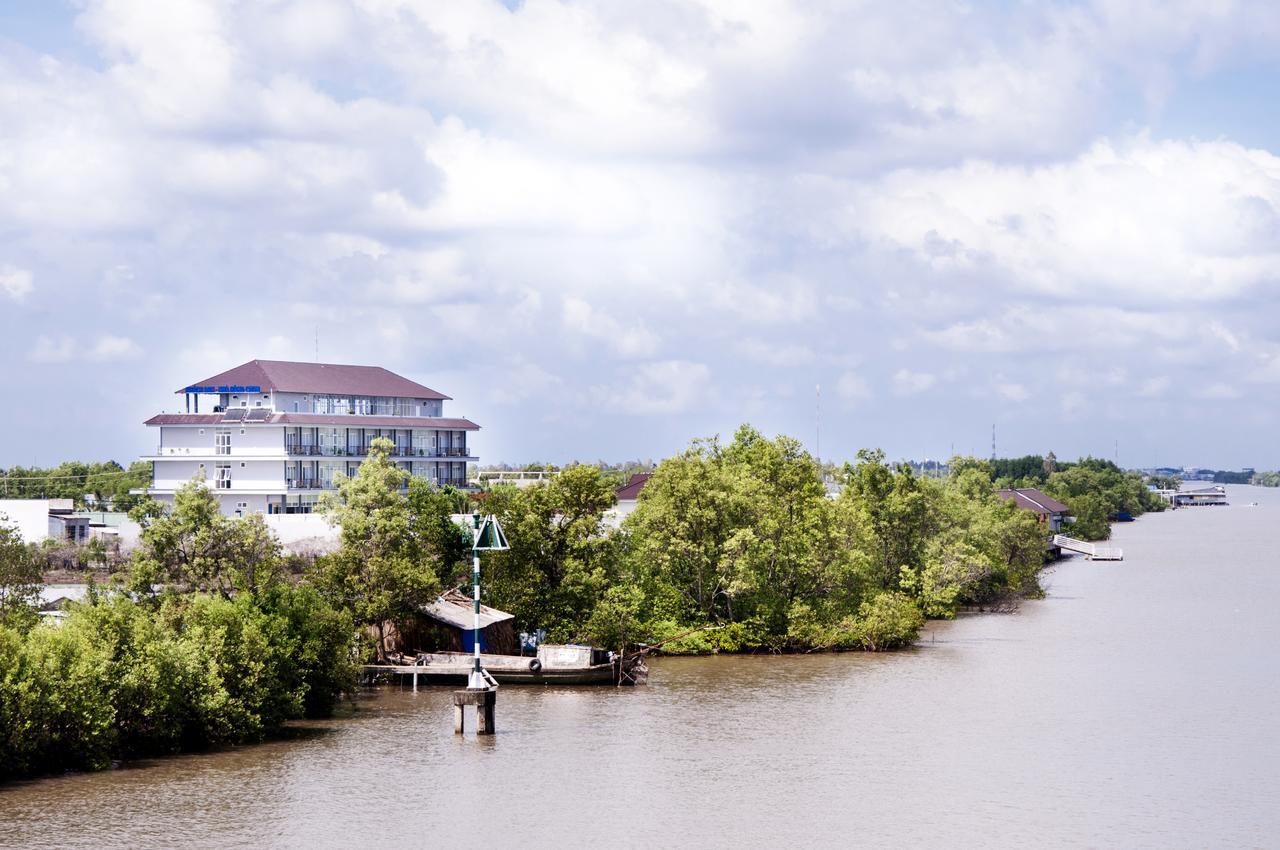 Ozon Hotel Nam Can Exterior foto